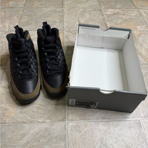 Air Jordan 9 Retro Olive 2024 GS Shoe Size 5Y Green HV4574-030 NWT